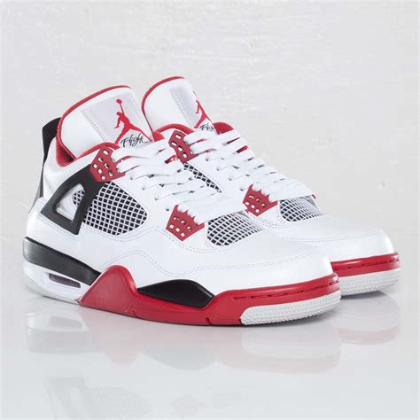 nike jordan 4 sneakers